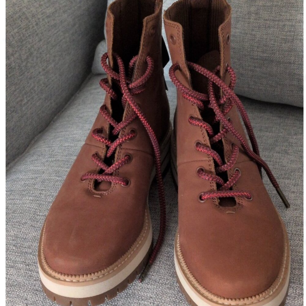NWT TOMS Desert Wedge High Ankle Boots - Brown Suede - Size 6.5